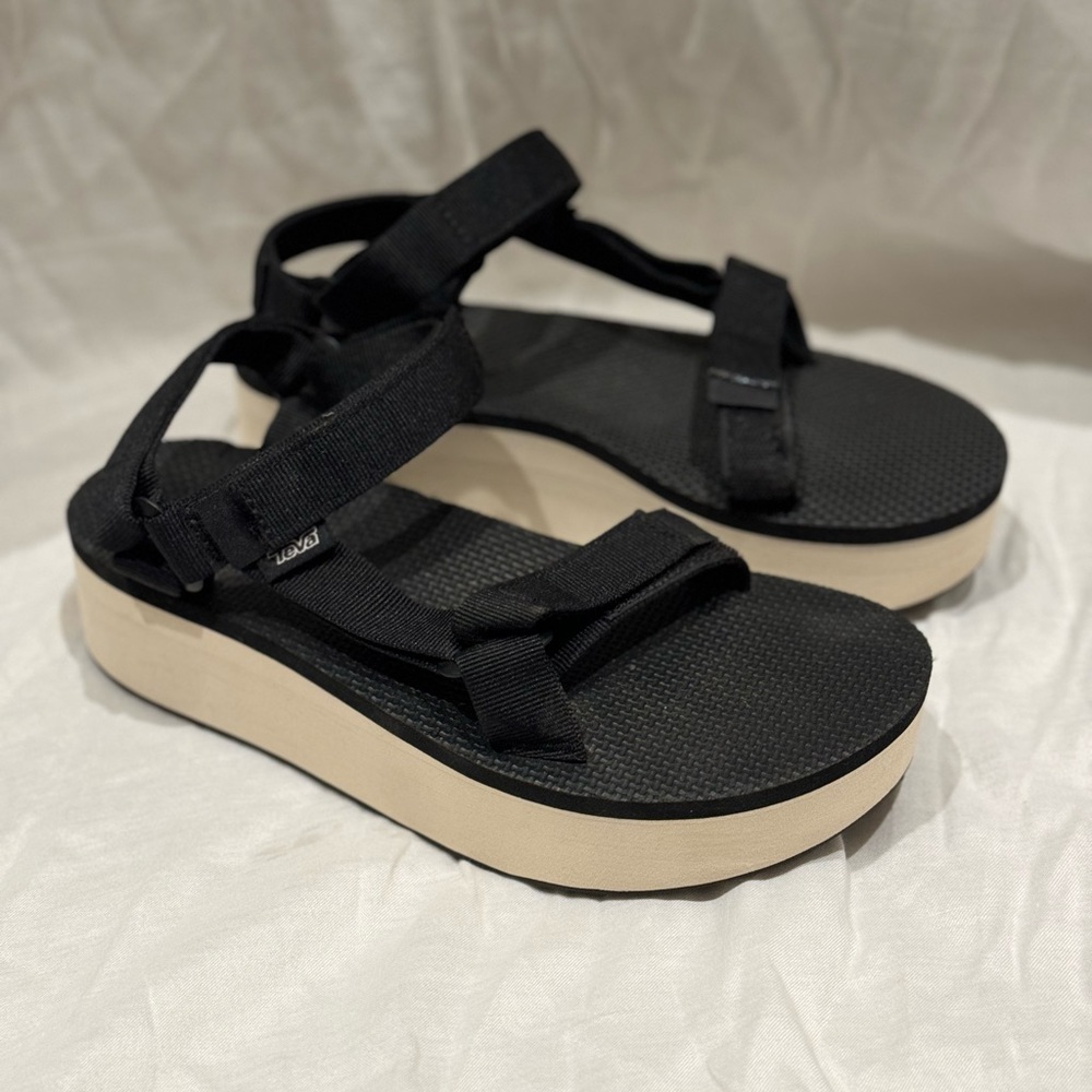 Flatform Universal Teva Platform Black Sandal
